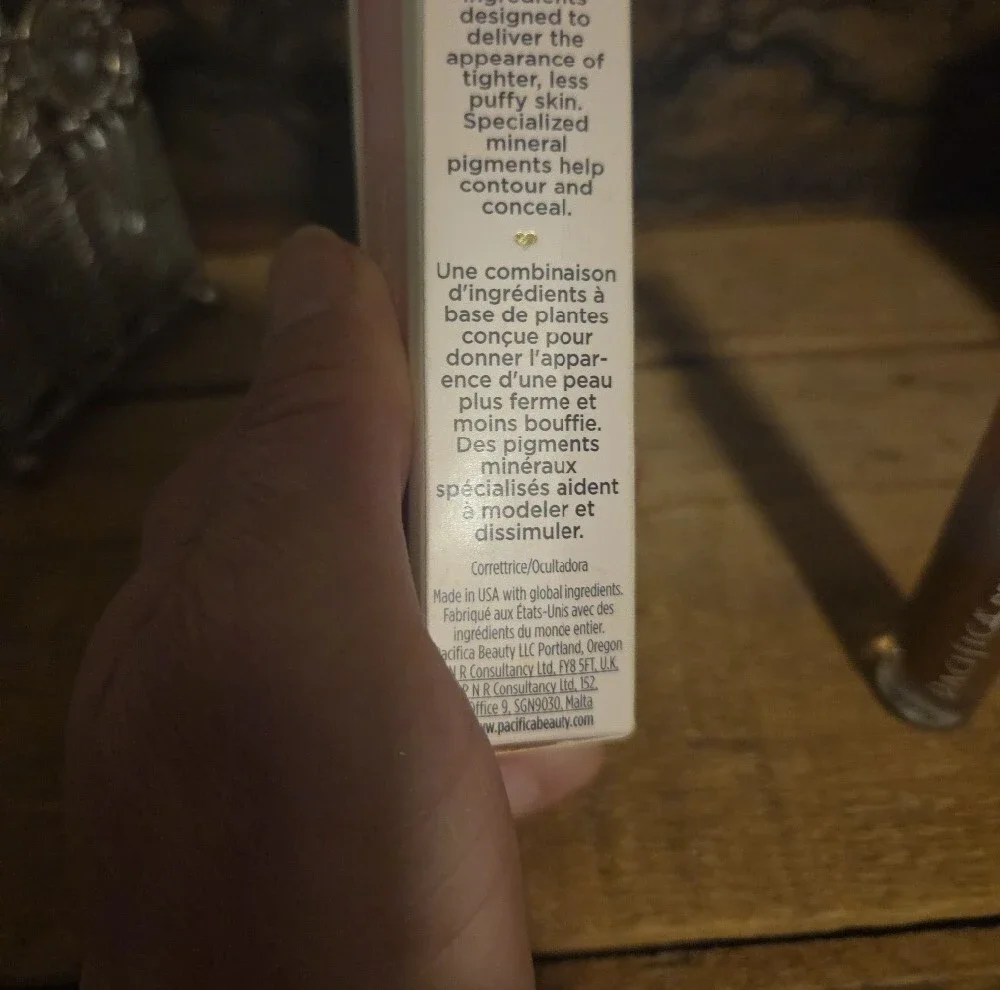 Pacifica Dreamlit Glow Concealer - Shade 3 NIB